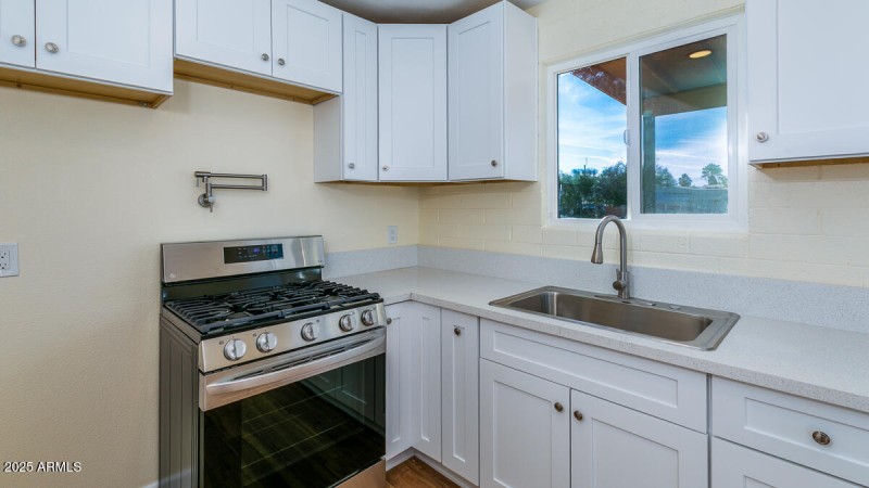 50644 N 1st St Aguila AZ HR-13