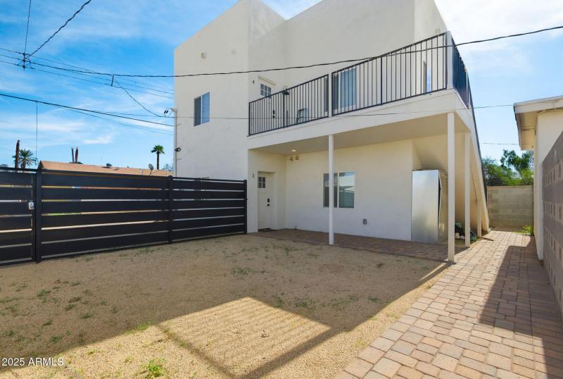 809 North 10th Avenue - Exterior (9)