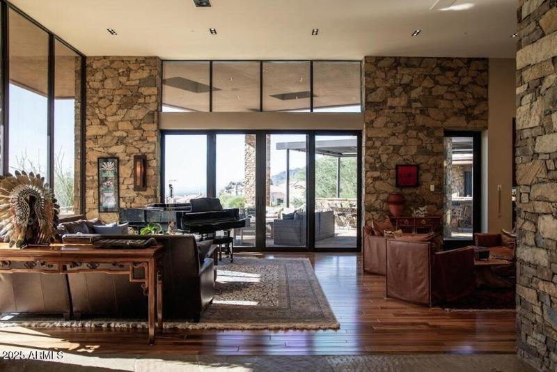 Lauren 11225 E Whispering Ridge (6)