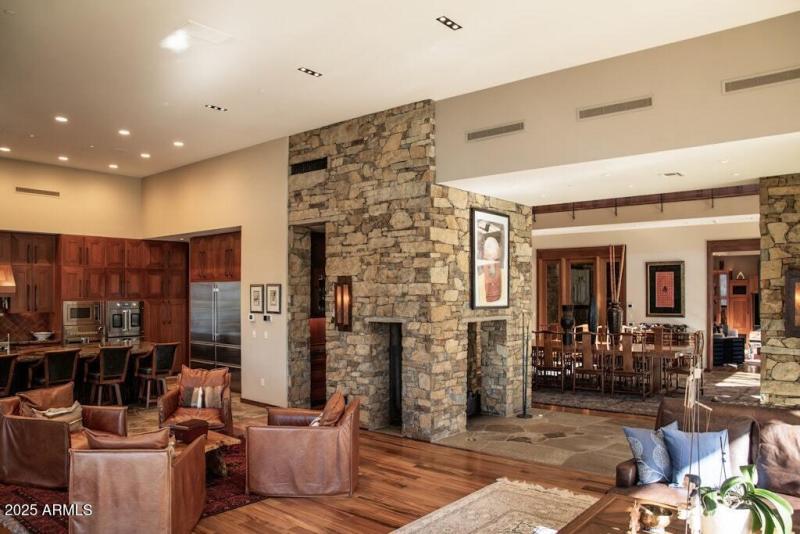 Lauren 11225 E Whispering Ridge (11)