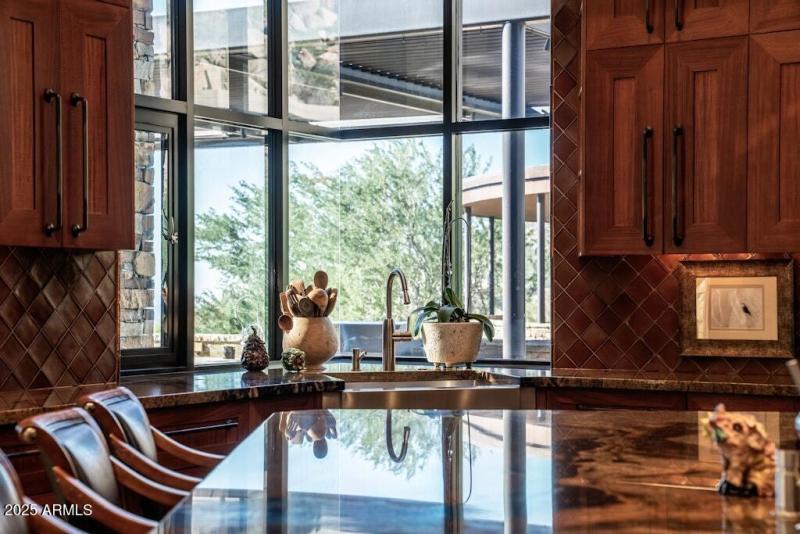 Lauren 11225 E Whispering Ridge (19)