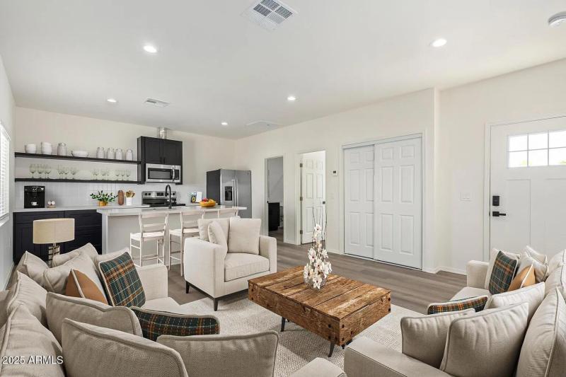 00b9c73e57788b98021405ae6c4a80fd-uncropp