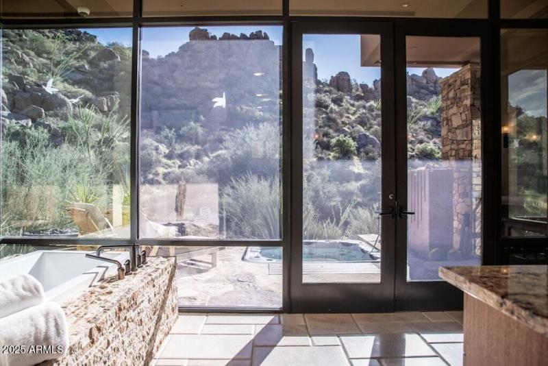 Lauren 11225 E Whispering Ridge (58)