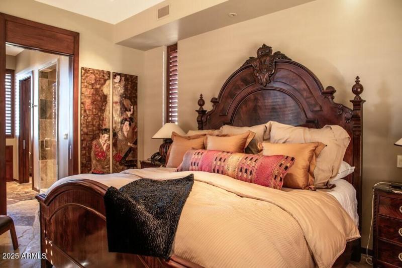 Lauren 11225 E Whispering Ridge (121)