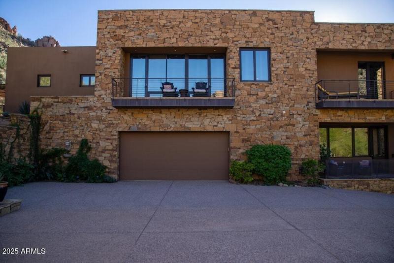 Lauren 11225 E Whispering Ridge (150)