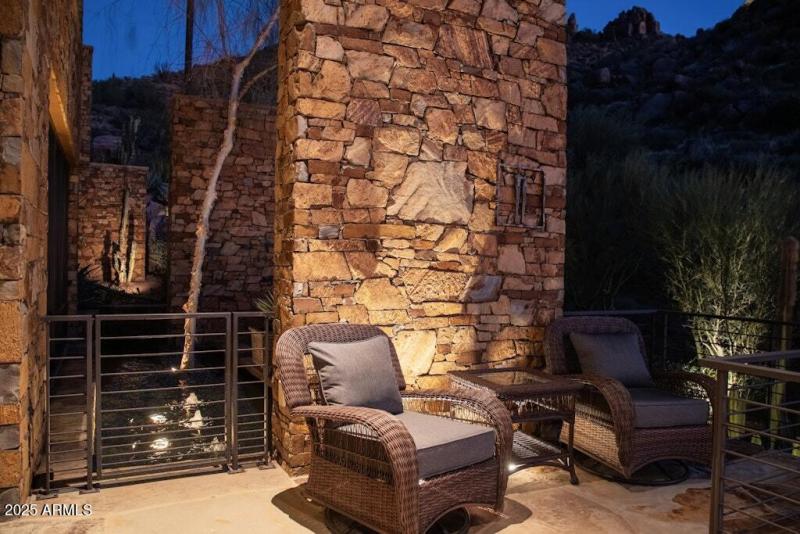 Lauren 11225 E Whispering Ridge (162)