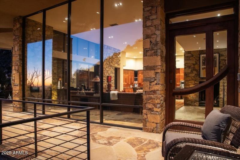 Lauren 11225 E Whispering Ridge (163)