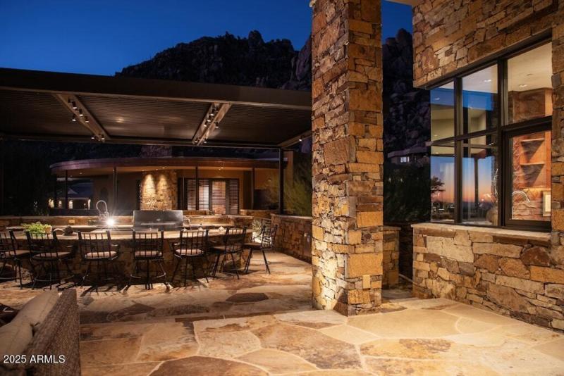 Lauren 11225 E Whispering Ridge (166)