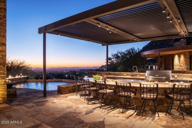 Lauren 11225 E Whispering Ridge (167)