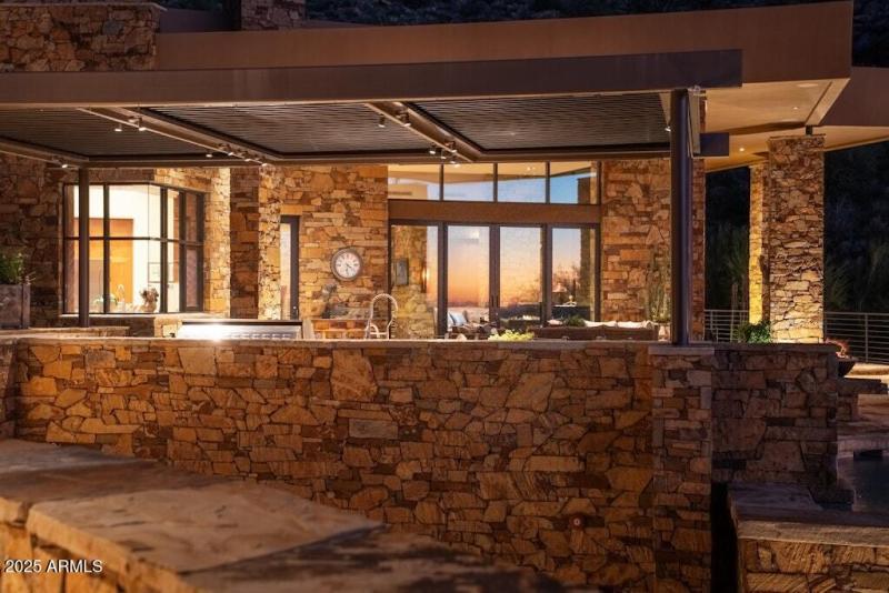 Lauren 11225 E Whispering Ridge (174)