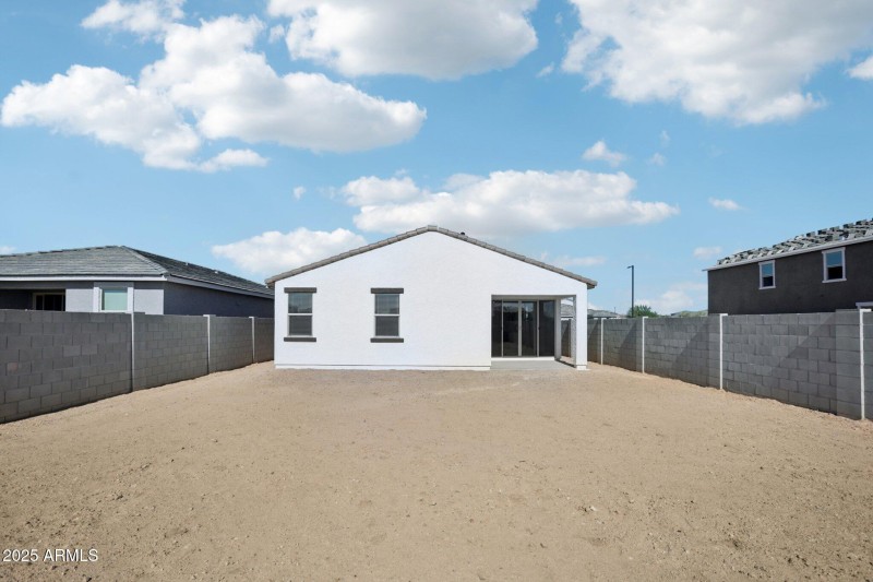 32-web-or-mls-La Senda Dr W-S0511-032