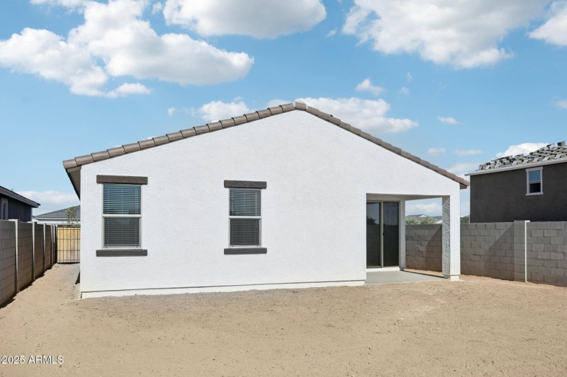 35-web-or-mls-La Senda Dr W-S0511-035