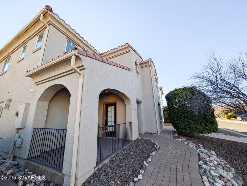 Front Porch Walkkay (1)