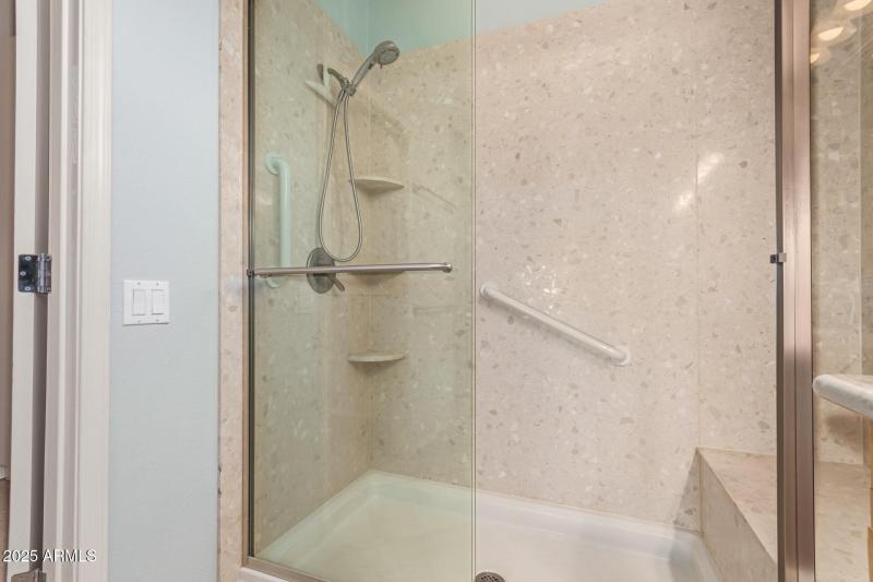 Owners Suite Walk In Shower