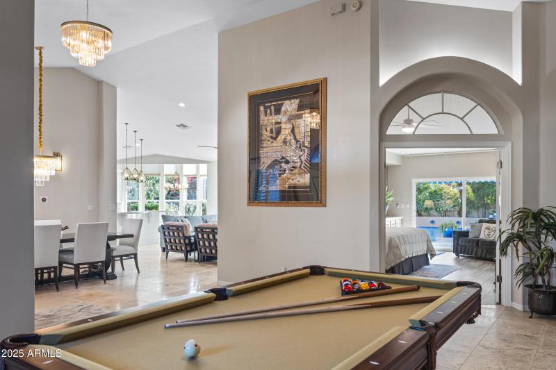 10115 E Bella Vista Dr-13