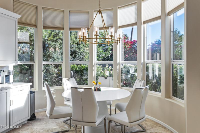 10115 E Bella Vista Dr-23