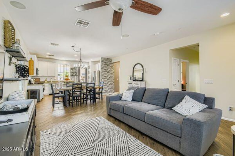 7419 W. Palo Brea Ln Great Room 1