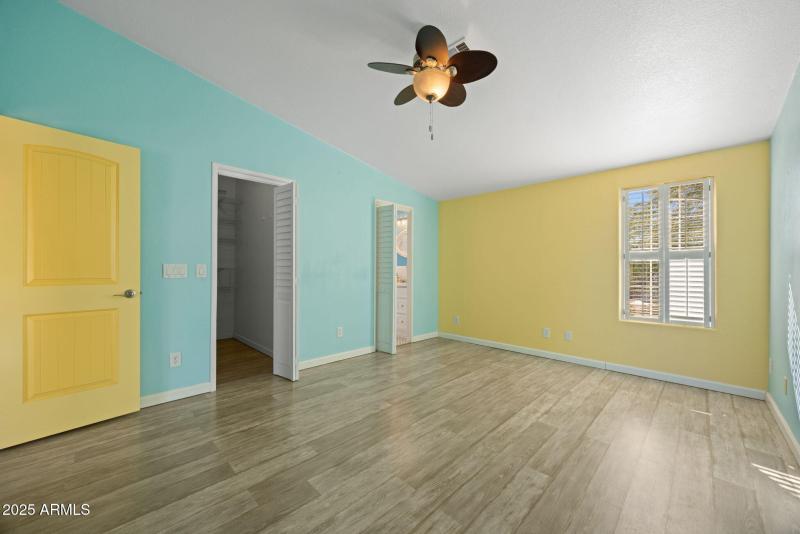 18-web-or-mls-42210-n-castle-hot-springs