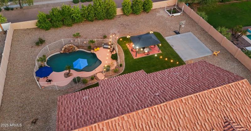 DJI_20251101175247_0084_D