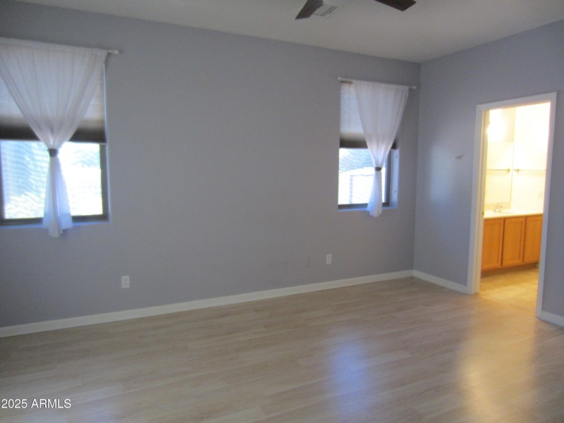 1071 Vista Grande 025