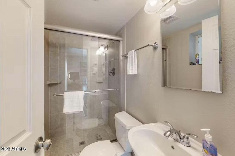 20240801194914531716000000-o