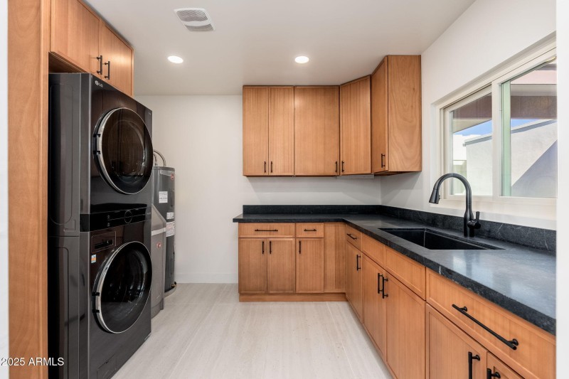 4333 E Fairmount Ave - 14