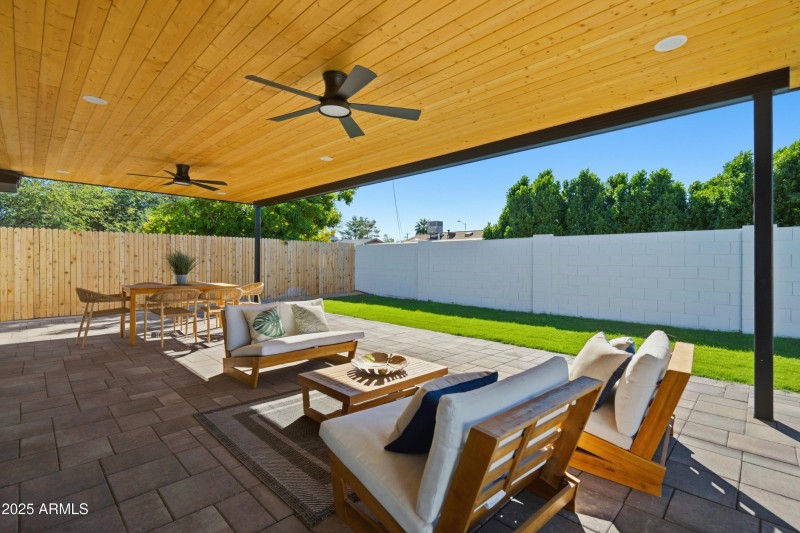 56-print-056_ListerPros