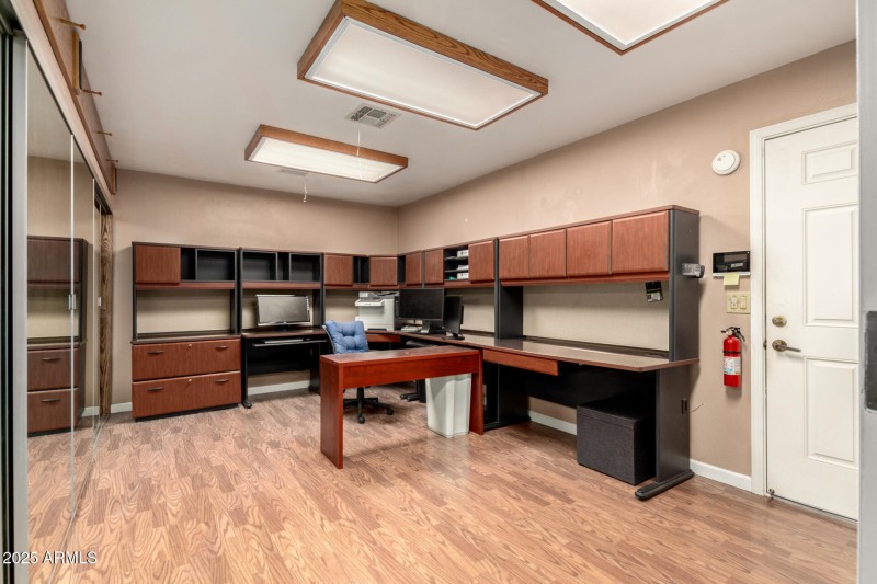 Utility Room/office