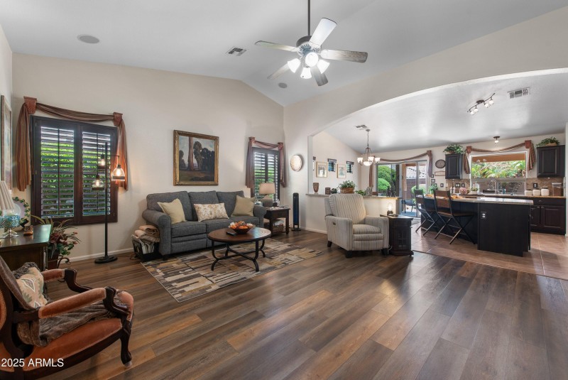 06-709-E-Saddle-Way-6