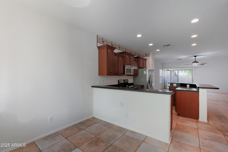 17-print-0017_ListerPros