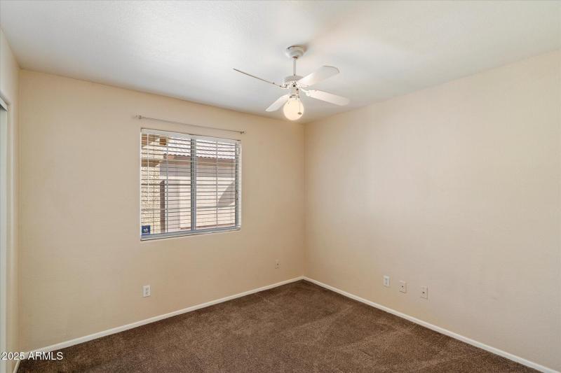 Bedroom 3 w/ceiling fan