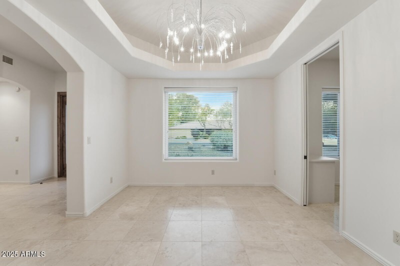 722 W Moon Valley Dr-20