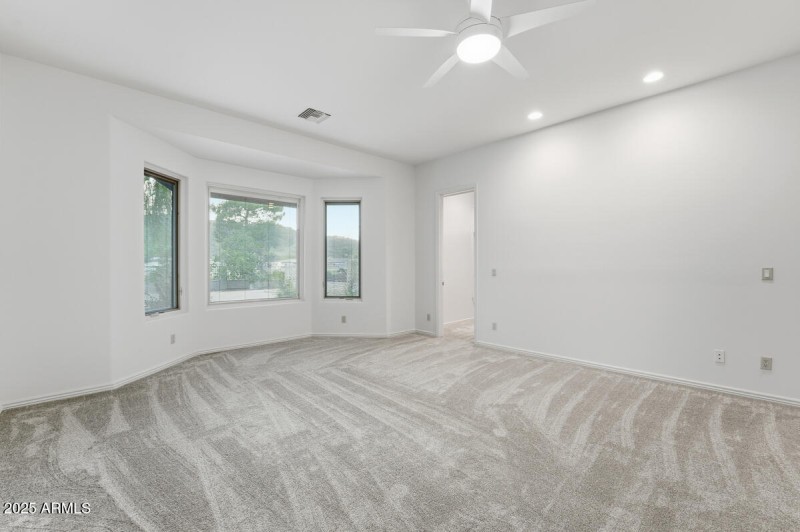 722 W Moon Valley Dr-31