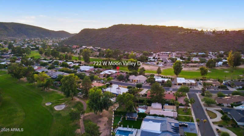 722 W Moon Valley Dr-50