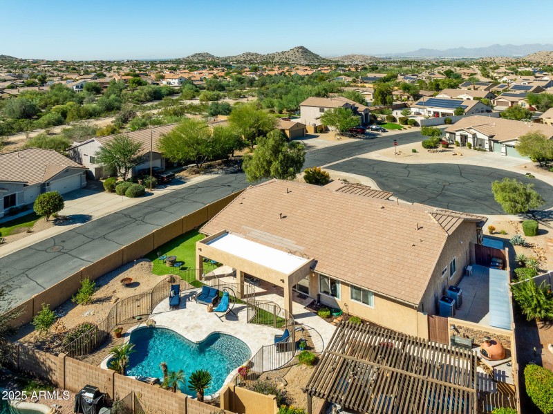 Just steps away. The Corgett Wash