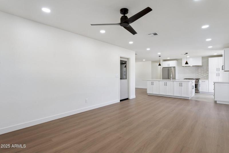 11-web-or-mls-2920-s-rita-ln