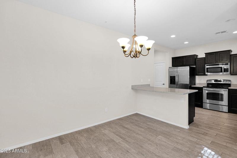 33-web-or-mls-P1360105