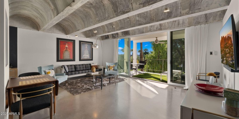 Designed by Starkovich