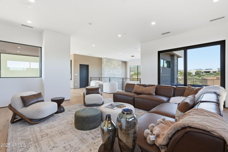 021_Upstairs Living Room