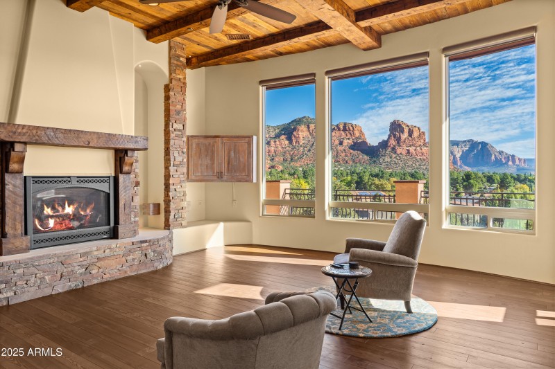 JL_260SunUpRanch-interiors-CommonAreas-0