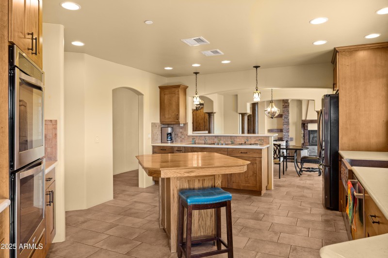 JL_260SunUpRanch-interiors-CommonAreas-1