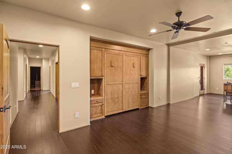 JL_260SunUpRanch-interiors-LowerLevel-13