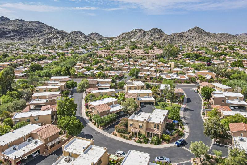 Aerial-hiking nearby