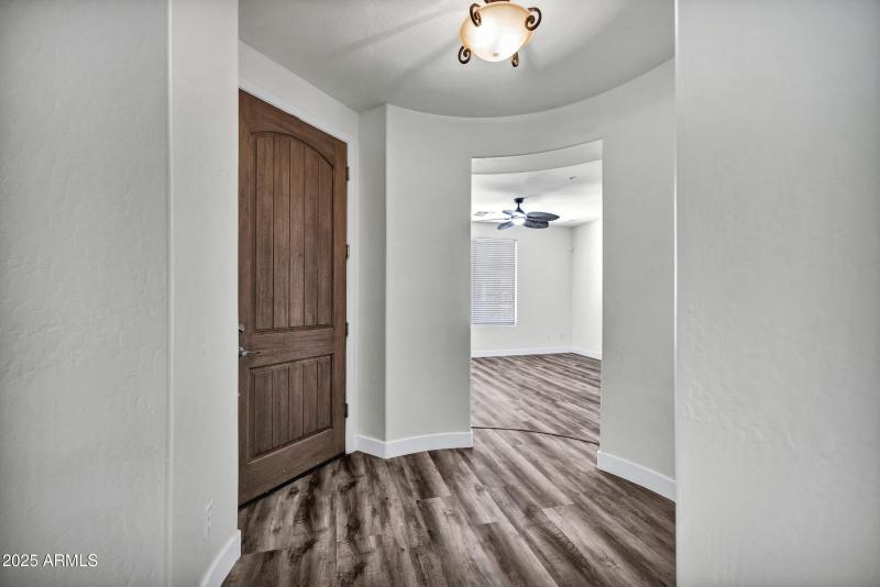 3918 E Cat Balue Dr-8