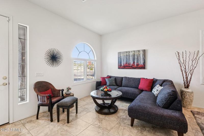 7-web-or-mls-W Sweet Acacia Dr-S0711-007