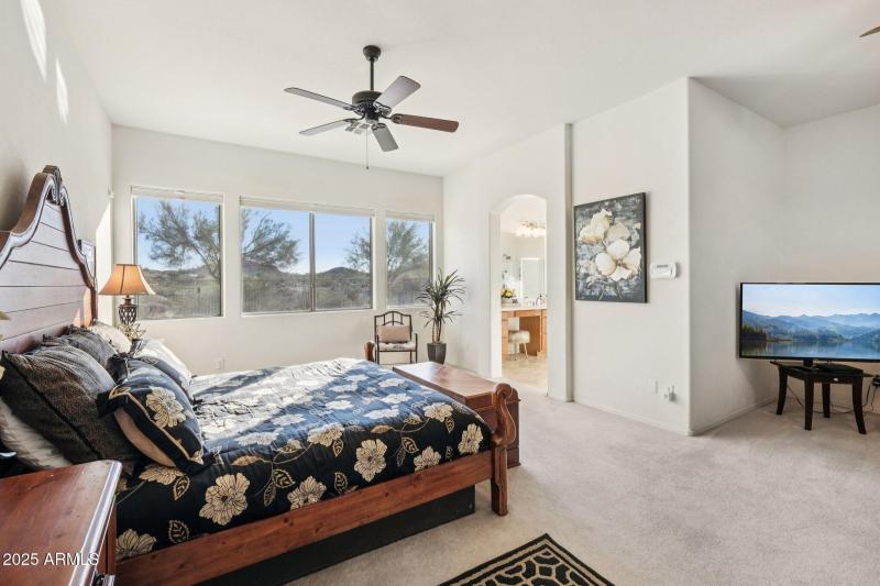 25-web-or-mls-W Sweet Acacia Dr-S0711-02