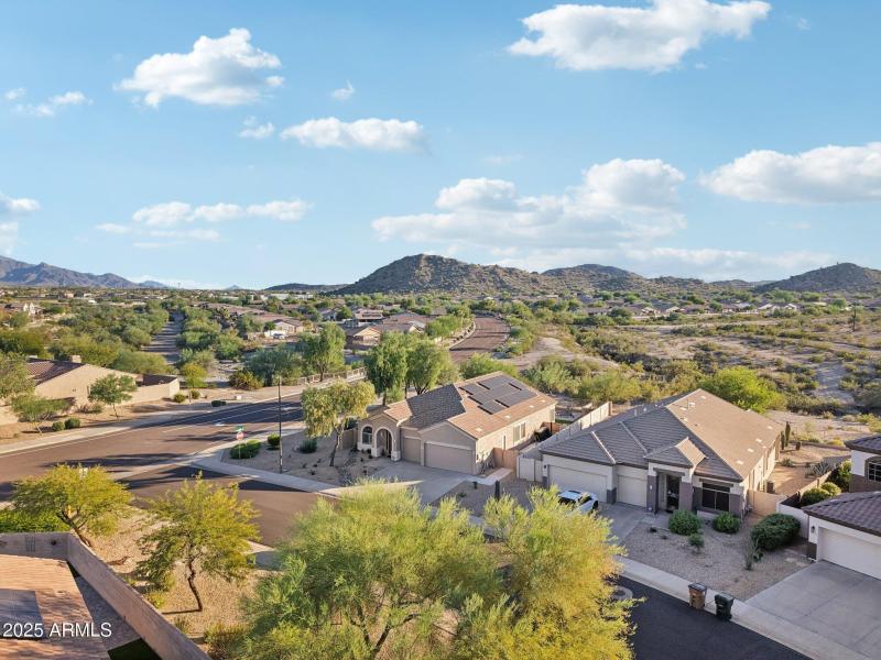 39-web-or-mls-W Sweet Acacia Dr-S0711-03