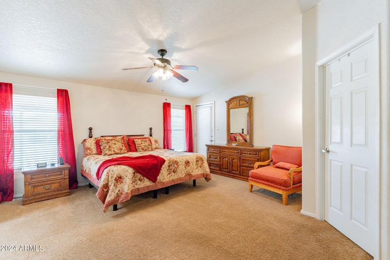 32-web-or-mls-Stonebluff-32