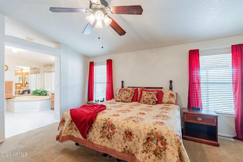 34-web-or-mls-Stonebluff-34