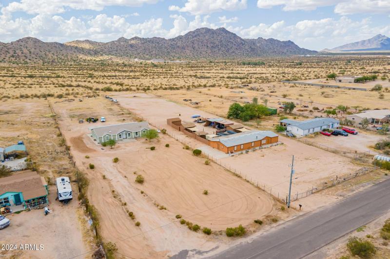 52-web-or-mls-Stonebluff-Aerial-2